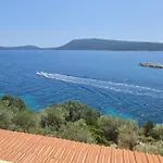 Odyssia Near The Seaside Daire Agios Petros (Alonissos)