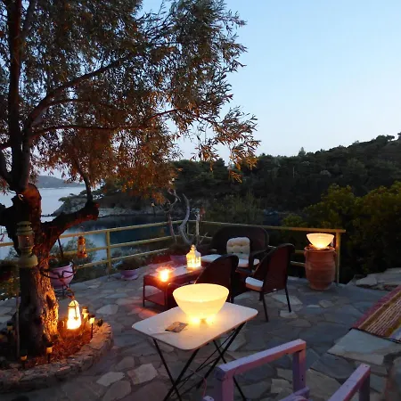 Odyssia Near The Seaside Apartment