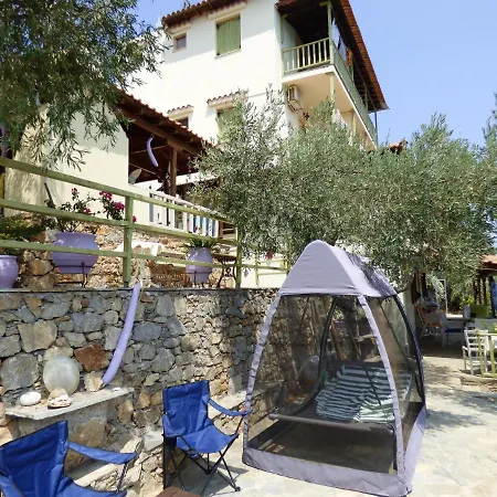 Odyssia Near The Seaside Agios Petros (Alonissos)