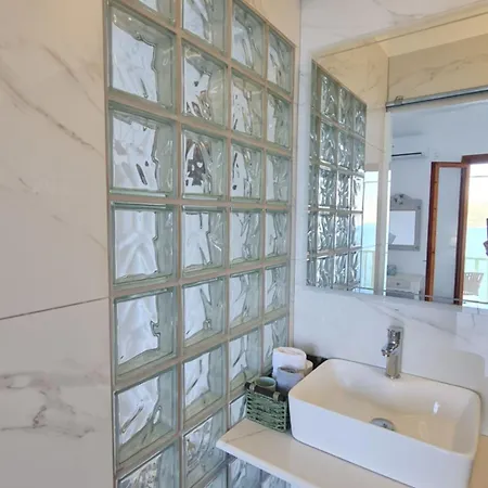 Odyssia Near The Seaside Apartment