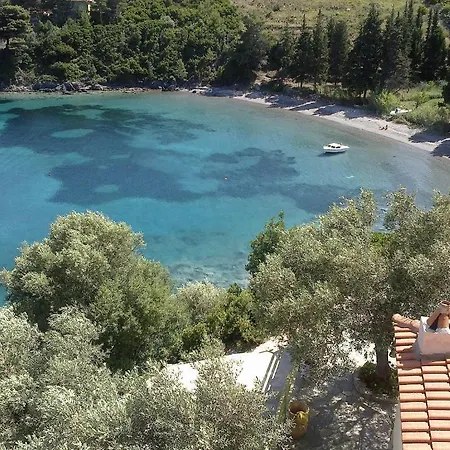 Odyssia Near The Seaside דירה