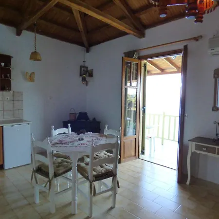 Odyssia Near The Seaside Apartment Agios Petros (Alonissos)