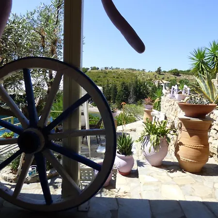 Odyssia Near The Seaside דירה *