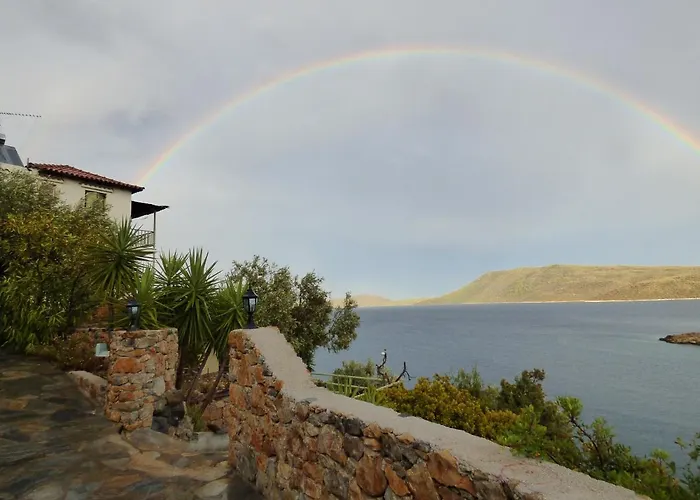 شقة Odyssia Near The Seaside أغيوس بطرس ألونيسوس