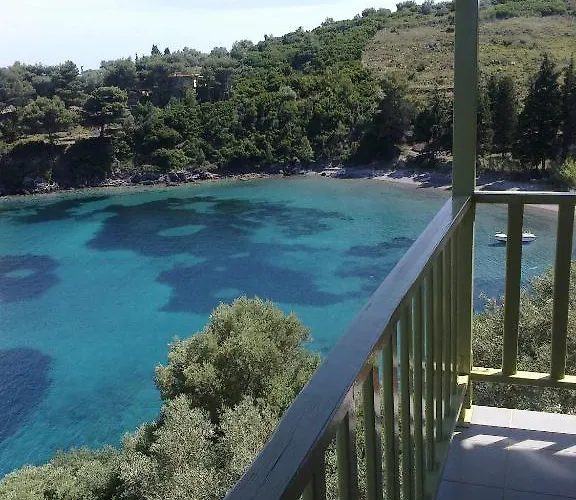 Odyssia Near The Seaside * أغيوس بطرس ألونيسوس