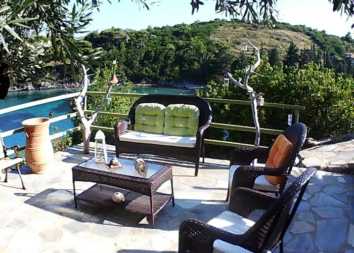 Odyssia Near The Seaside شقة أغيوس بطرس ألونيسوس