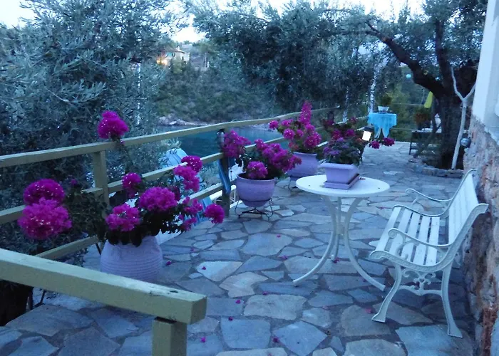 Odyssia Near The Seaside * أغيوس بطرس ألونيسوس